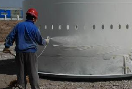 雁江除锈喷漆翻新是恢复金属资产价值的